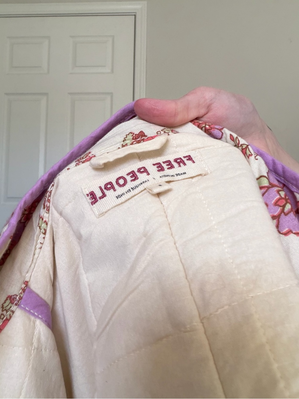 Free People Quilted Floral Puff Jacket in Cream, Pink & Lavender Trim Small - Picture 4 of 6